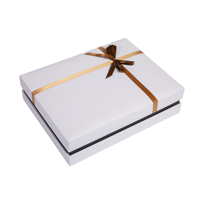 Kotak hadiah biji -bijian kayu vintage yang disesuaikan